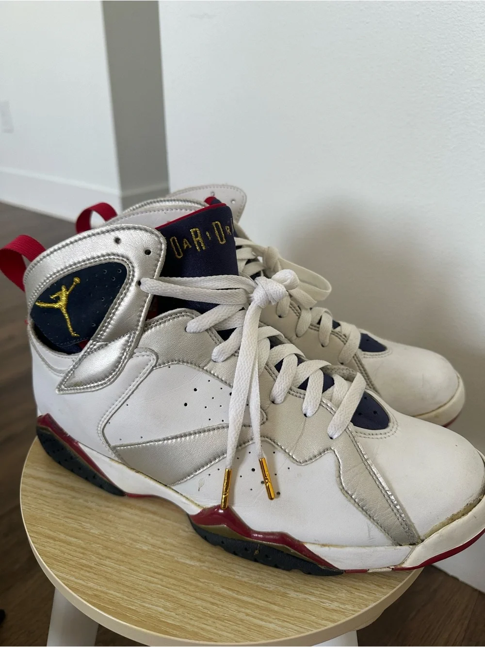 Jordan men’s Air Jordan 7 Retro Olympic